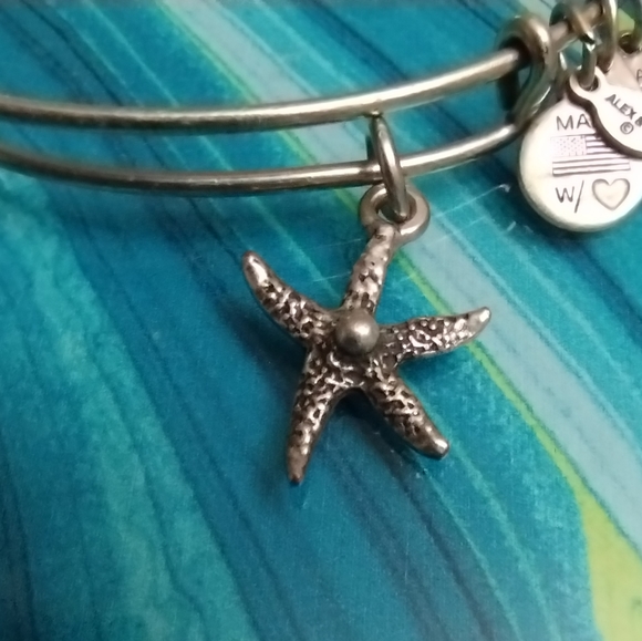 Alex And Ani Starfish Bracelet - Picture 8 of 9